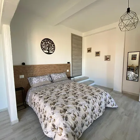Domus Alessia Guest house