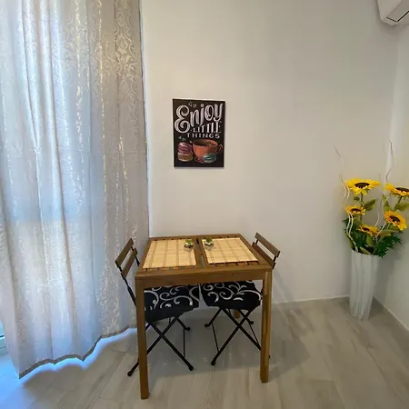 Domus Alessia Guest house
