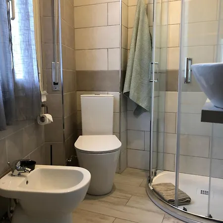 Domus Alessia Guest house